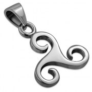 Small Silver Celtic Triskele Triple Spiral Pendant, pn127